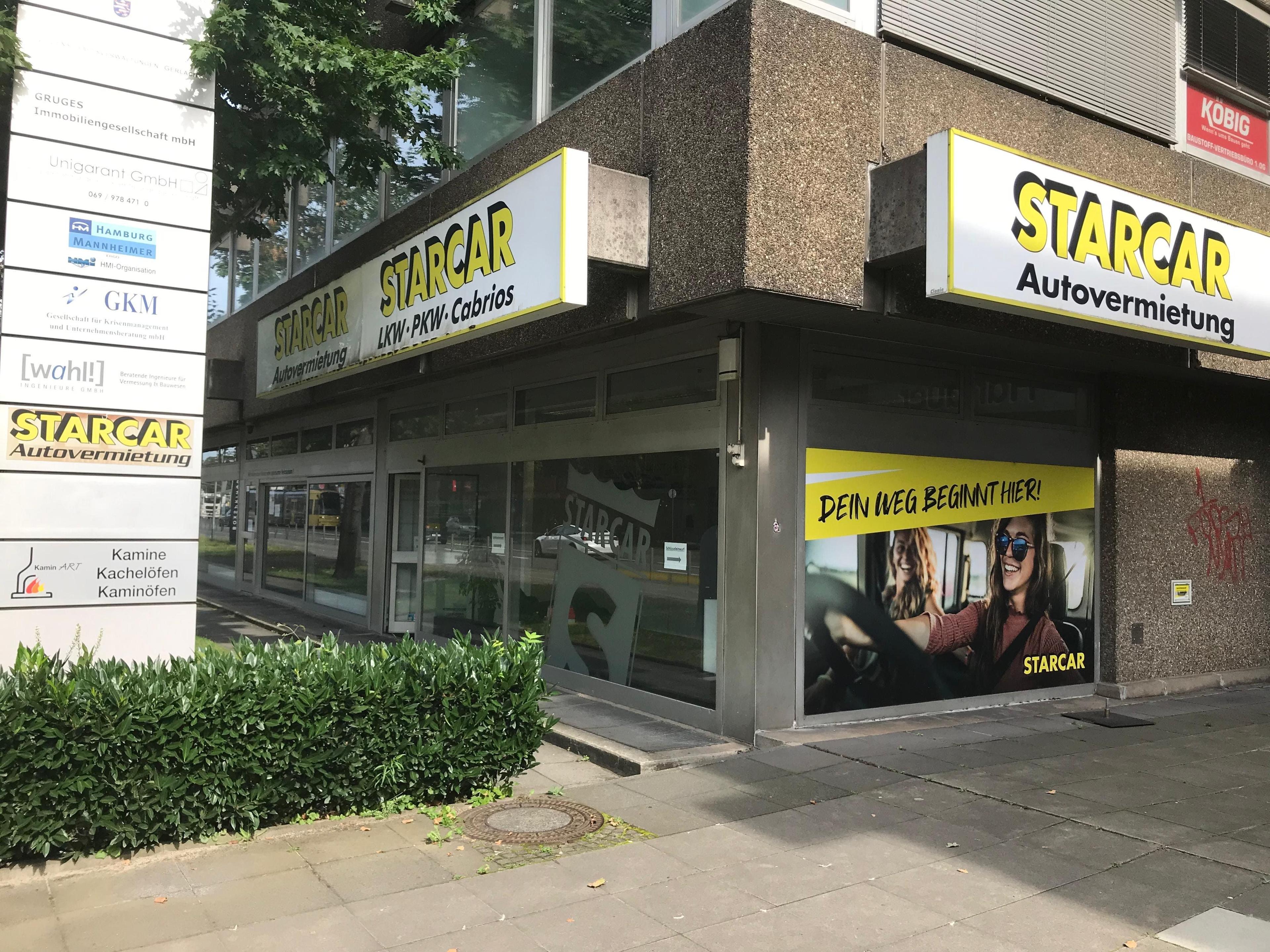 STARCAR Autovermietung mit Schaufenster.
