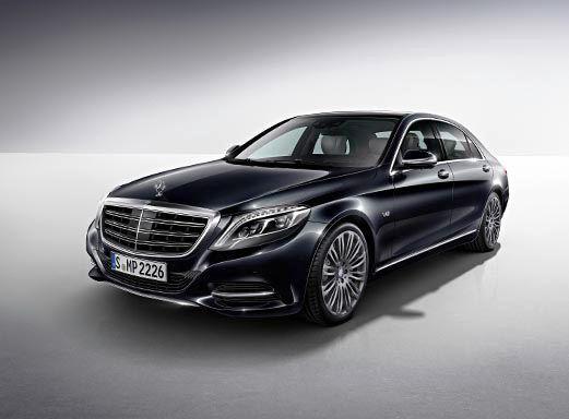 STARCAR Mercedes Benz S-Klasse Hochzeitsauto, eine schlanke schwarze Limousine.