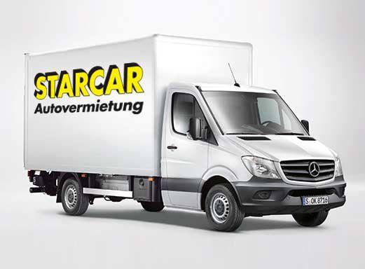 Weißer Mercedes Sprinter Koffer mit Starcar Logo.